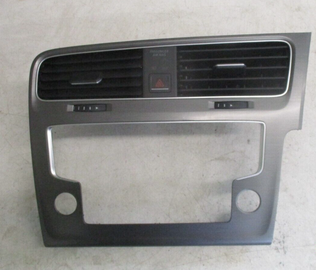 VW VOLKSWAGEN GOLF MK7 2013 SAT NAV DISPLAY SCREEN TRIM & VENTS ZSB5G2819728
