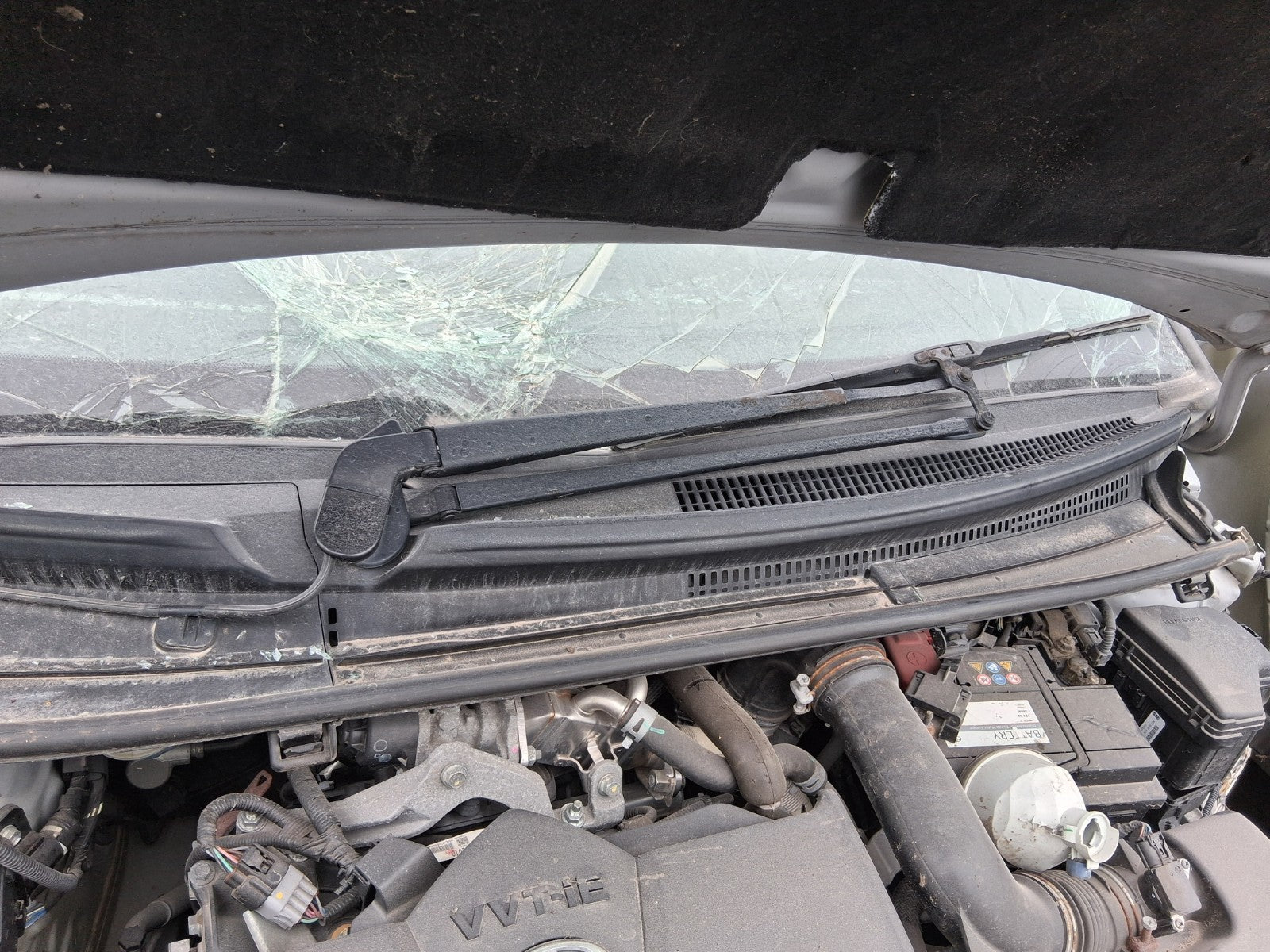 TOYOTA YARIS MK3 2019 FRONT WINDSCREEN WIPER MOTOR LINKAGES
