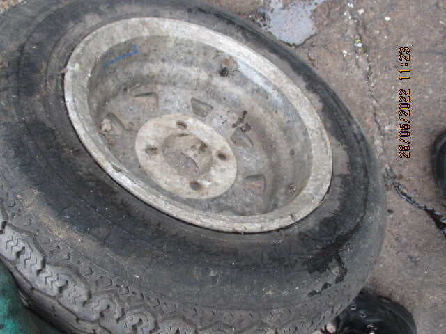 COSMIC ORIGINAL ALLOY WHEEL 13 INCH 165SR13 REF 1