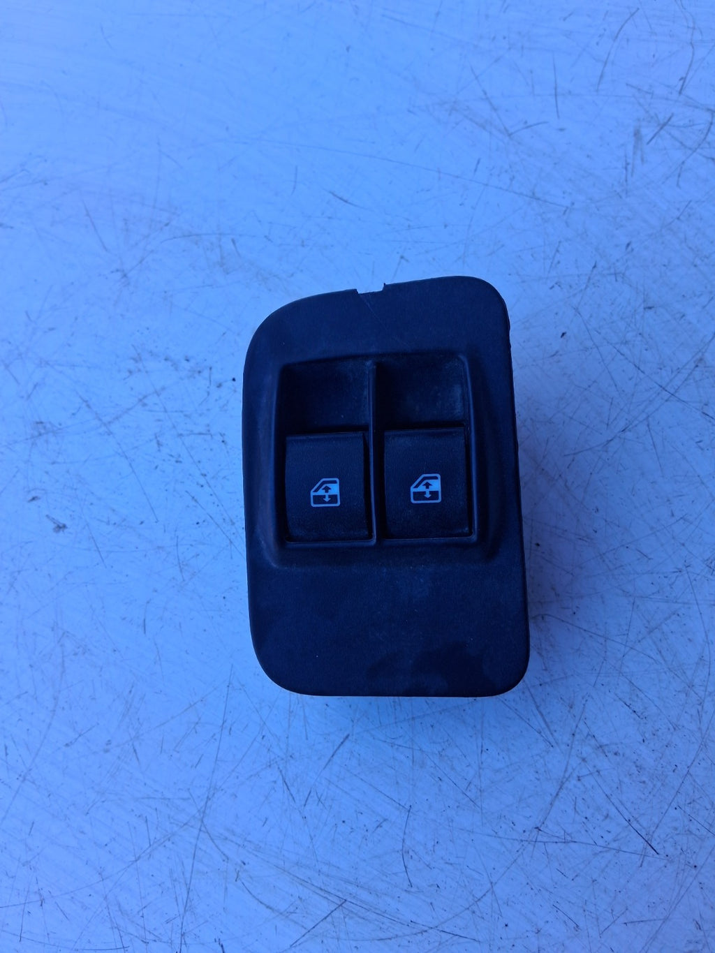 2015 FIAT FIORINO OSF DRIVER SIDE FRONT WINDOW CONTROL SWITCH