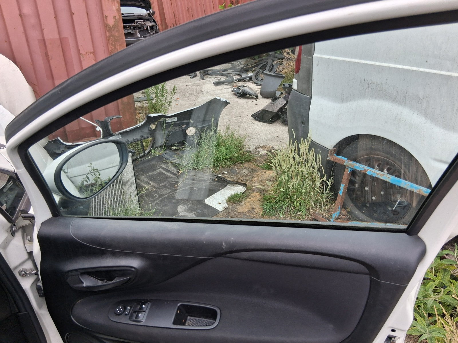 2014 FIAT PUNTO FACELIFT MK3 OSF DRIVER SIDE FRONT WINDOW GLASS