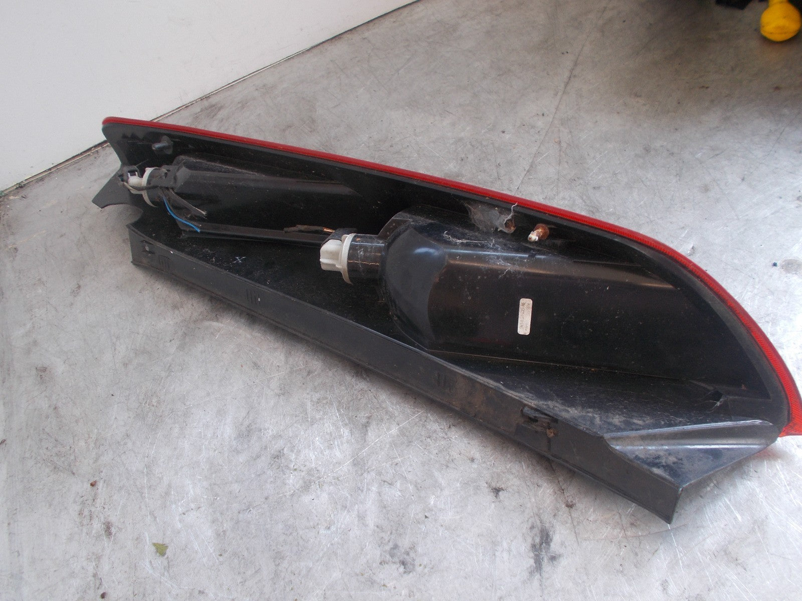 FORD FOCUS MK2 2006 REAR LEFT NSR PASSENGER SIDE REAR LIGHT 4M5113405A