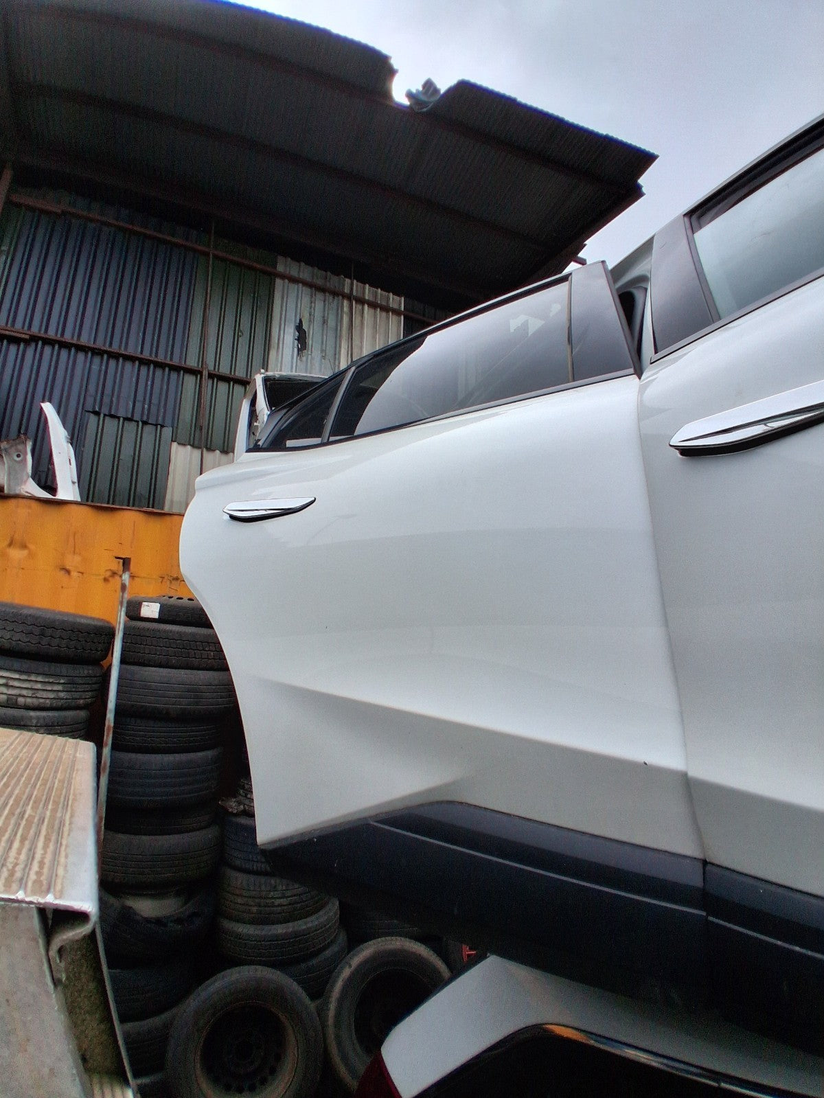 2023 DS AUTOMOBILES DS4 CROSSOVER OSR DRIVER SIDE REAR BARE DOOR WHITE
