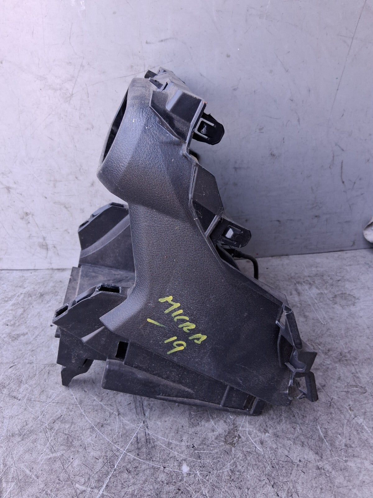 2019 NISSAN MICRA K14 DASHBOARD CENTRE CONSOLE FRONT PANEL TRAY 689225FF0A