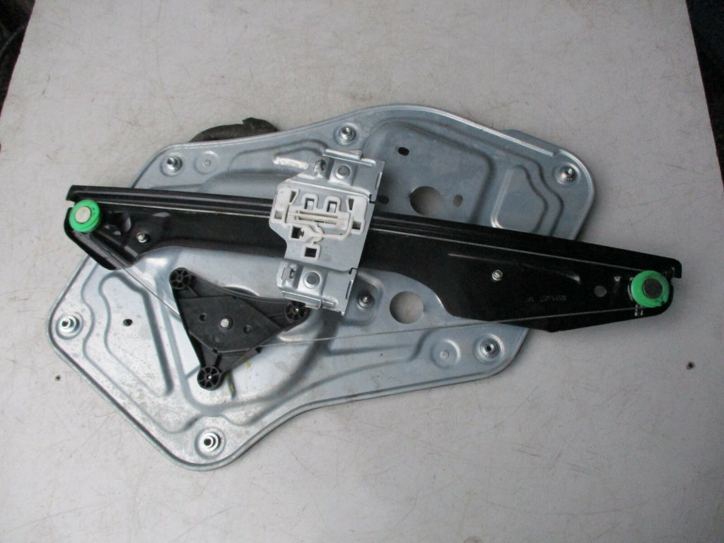 SKODA YETI 5L 2014 OSF DRIVER SIDE FRONT WINDOW REGULATOR MECH MOTOR 5l0837402A