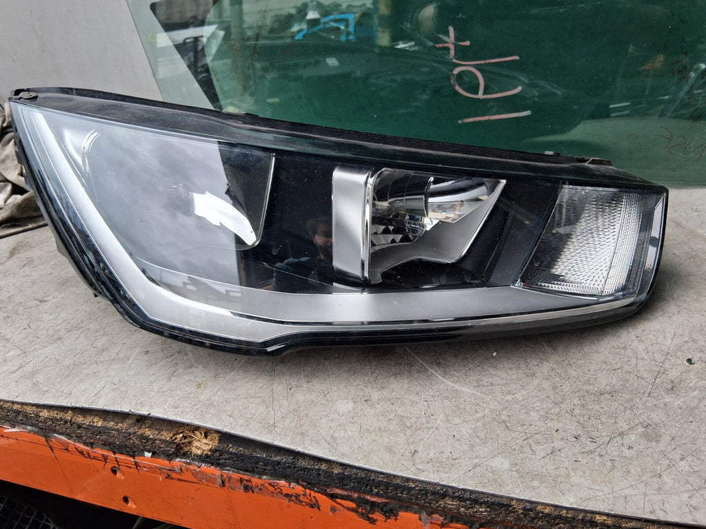 2018 AUDI A1 8X HATCHBACK OSF DRIVER SIDE FRONT RIGHT LIGHT HEADLIGHT