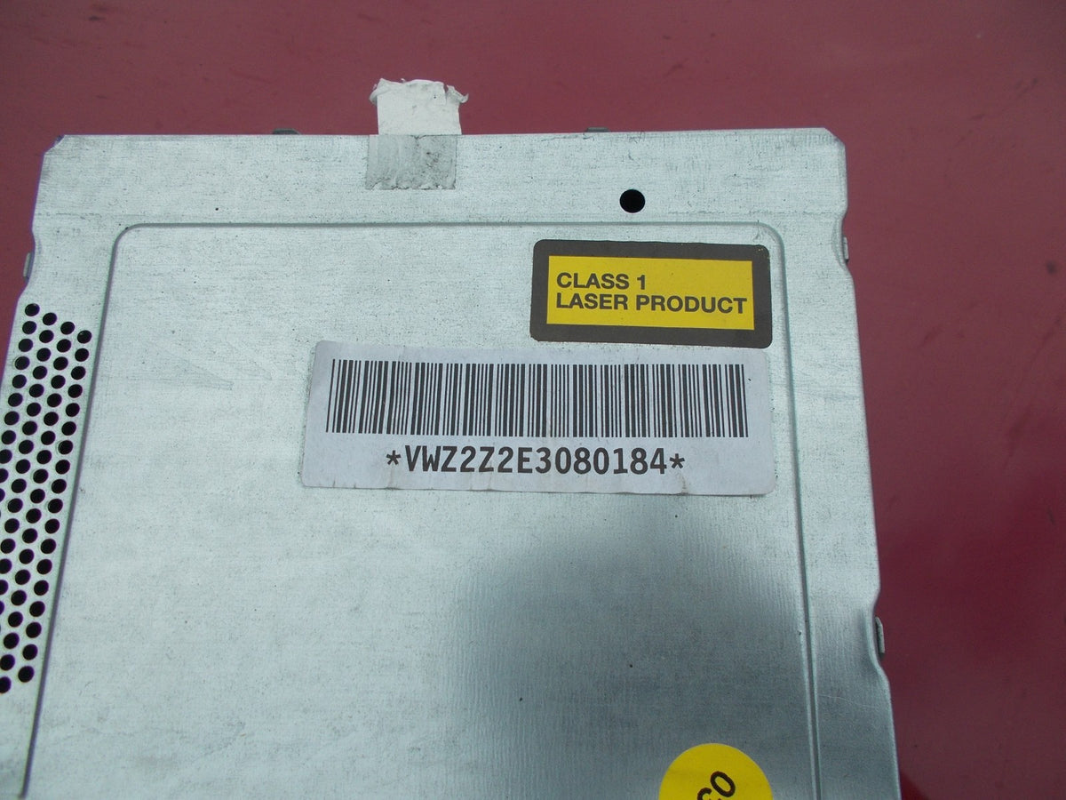 VOLKSWAGEN PASSAT B6 RADIO CD PLAYER 18438091