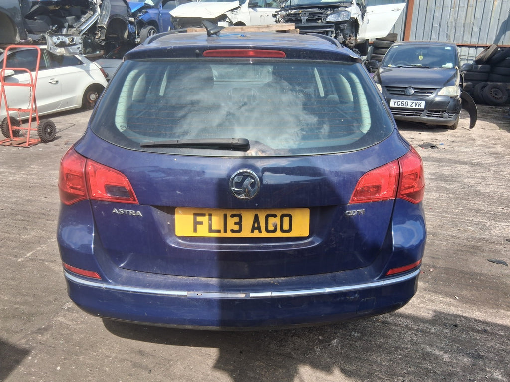 2013 VAUXHALL ASTRA J ESTATE NSR PASSENGER SIDE REAR LEFT COMPLETE DOOR BLUE