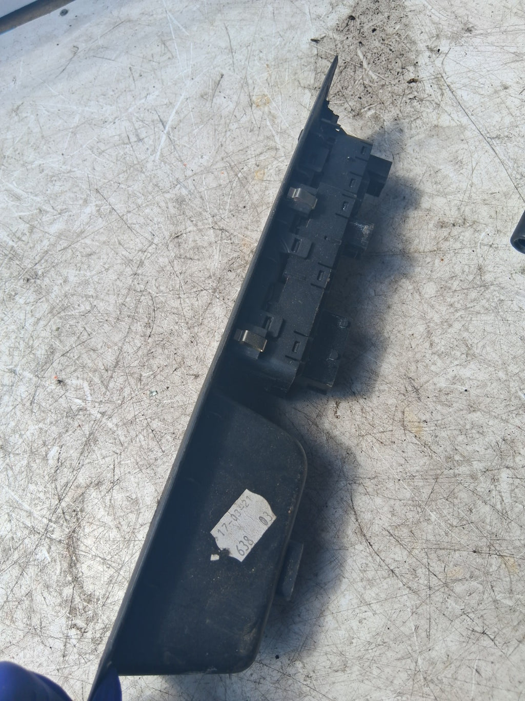2021 CITROEN C4 MK3 OS DRIVER SIDE  WINDOW CONTROL SWITCH 1051624101