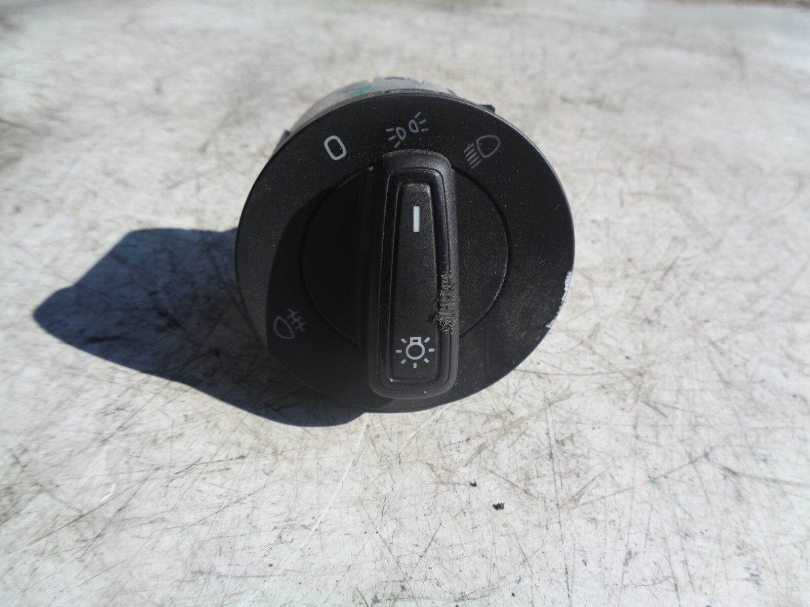 SKODA FABIA 2018 MK3 NJ HEADLIGHT CONTROLLER SWITCH BUTTON 5E0941431G