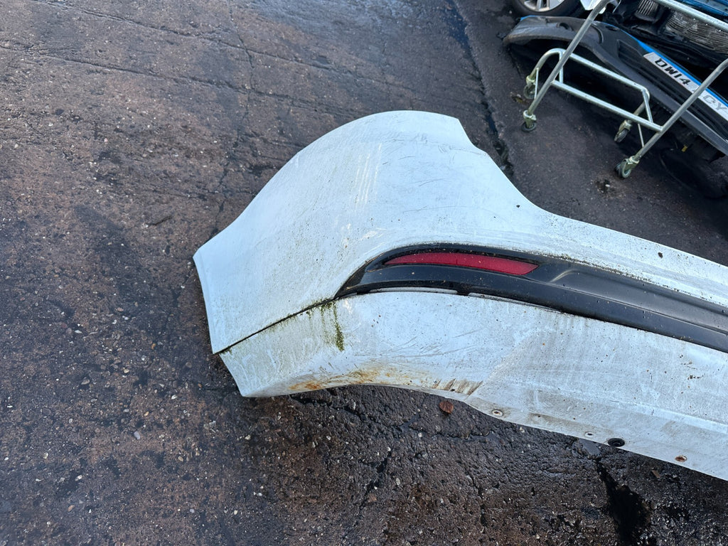 FORD MONDEO MK5 2016 REAR COMPLETE BUMPER WHITE