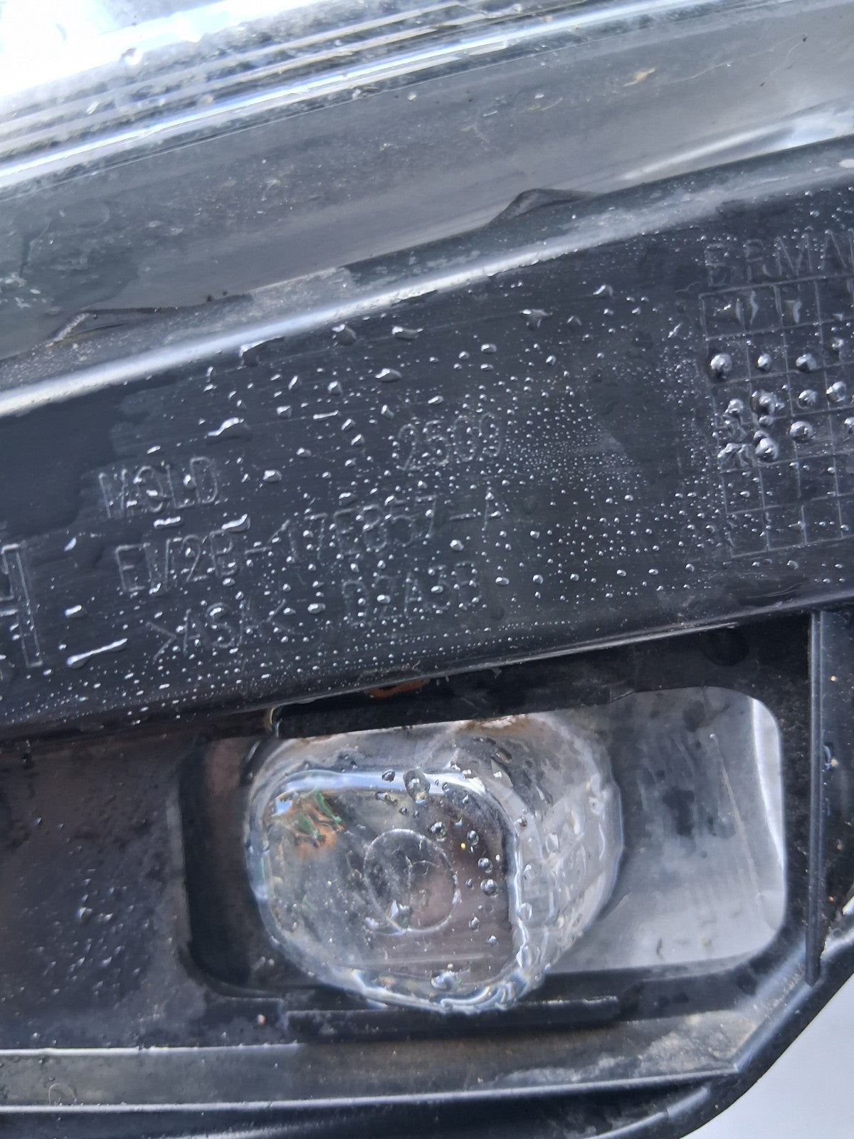 2019 FORD GALAXY MK4 OSF PASSENGER SIDE FRONT HEADLIGHT 90074998