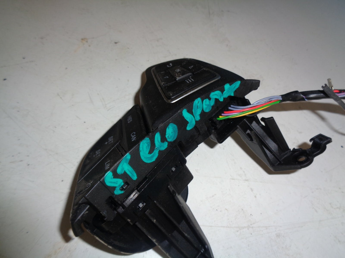 FORD ECOSPORT 2019 1.0 STEERING WHEEL CONTROLS GJ5T14K147CA GN159E740CA