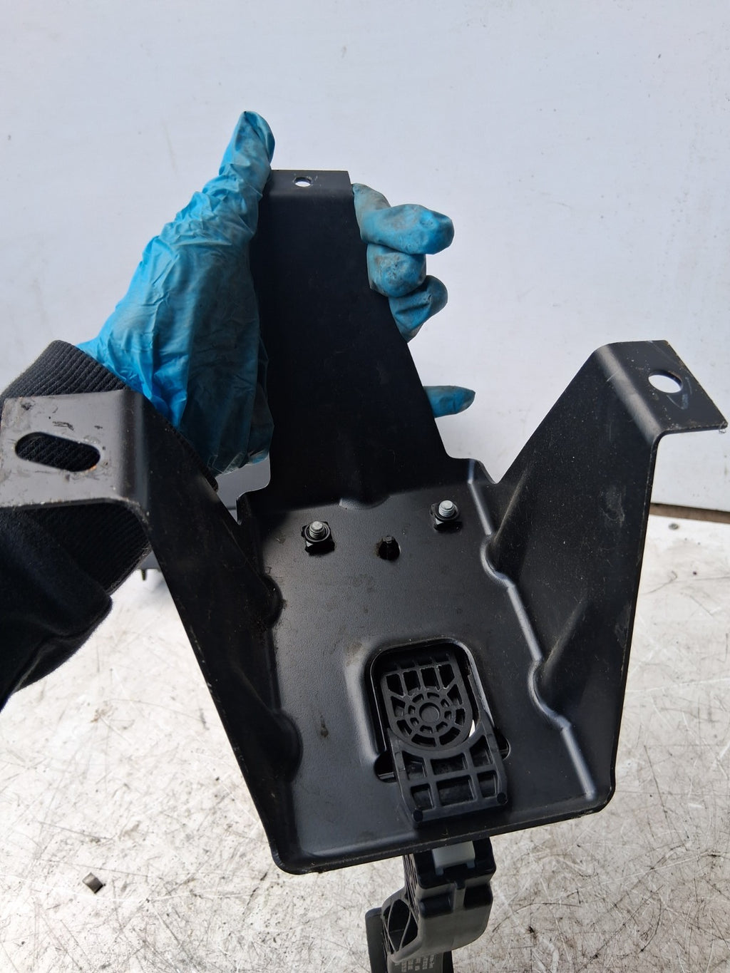 2020 MERCEDES BENZ SPRINTER W907 THROTTLE ACCELERATOR PEDAL A9073010200
