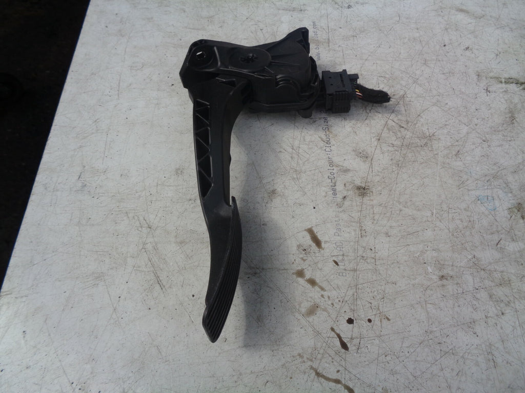 VAUXHALL INSIGNIA 2014 MK1 2.0 CDTI THROTTLE PEDAL 13237356