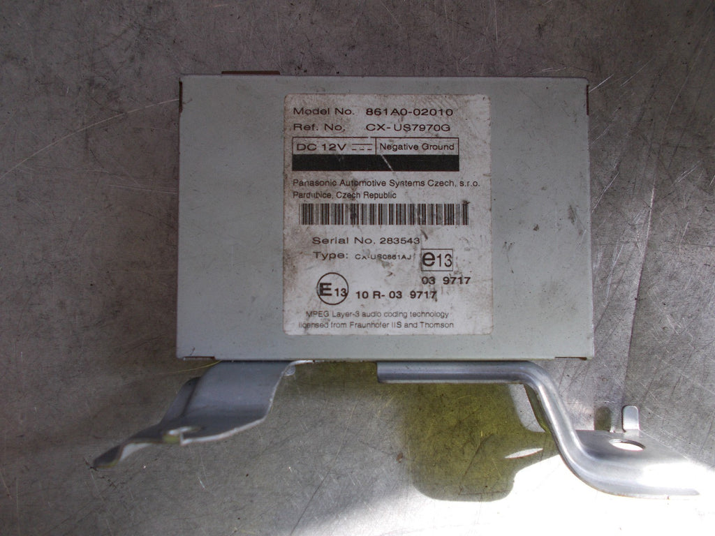 2010 TOYOTA AURIS 1.6 MULTIMEDIA CONTROL MODULE ECU UNIT 861A002010