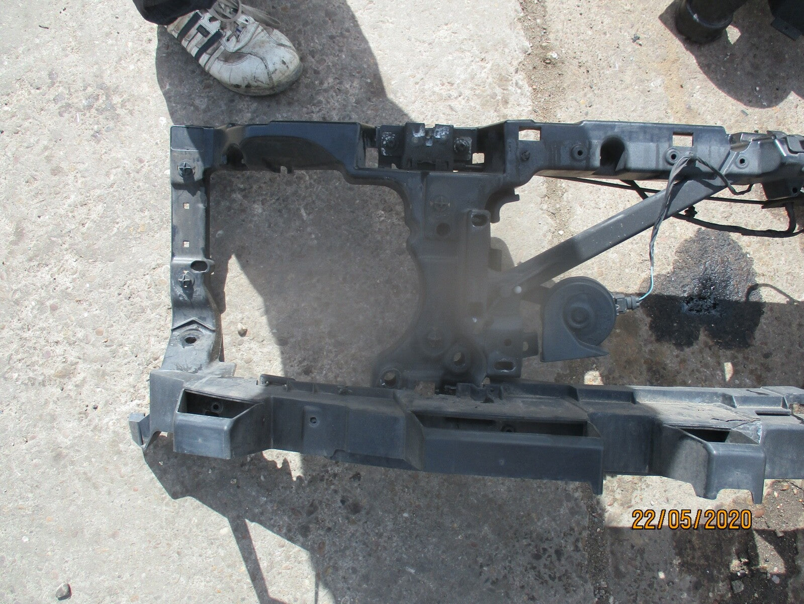 LAND ROVER RANGE ROVER SPORT L320 FRONT PANEL