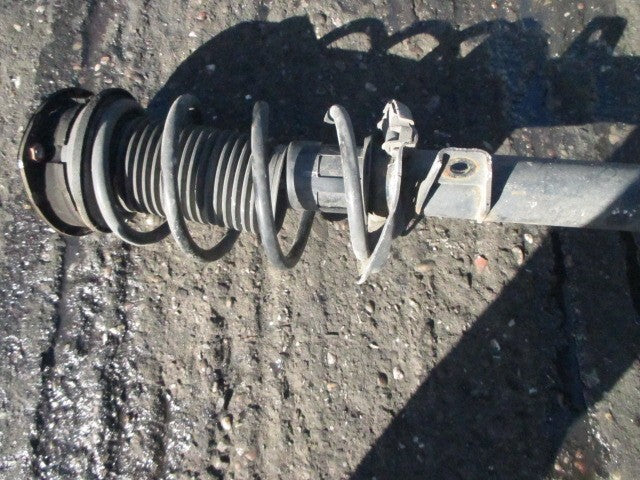 VW VOLKSWAGEN PASSAT B8 2018 2.0 TDI PASSENGER FRONT SHOCK ABSORBER 3Q0413031BN