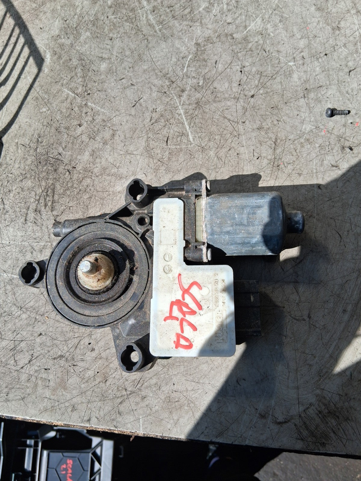 2021 SKODA SCALA WINDSCREEN WIPER MOTOR E850206011