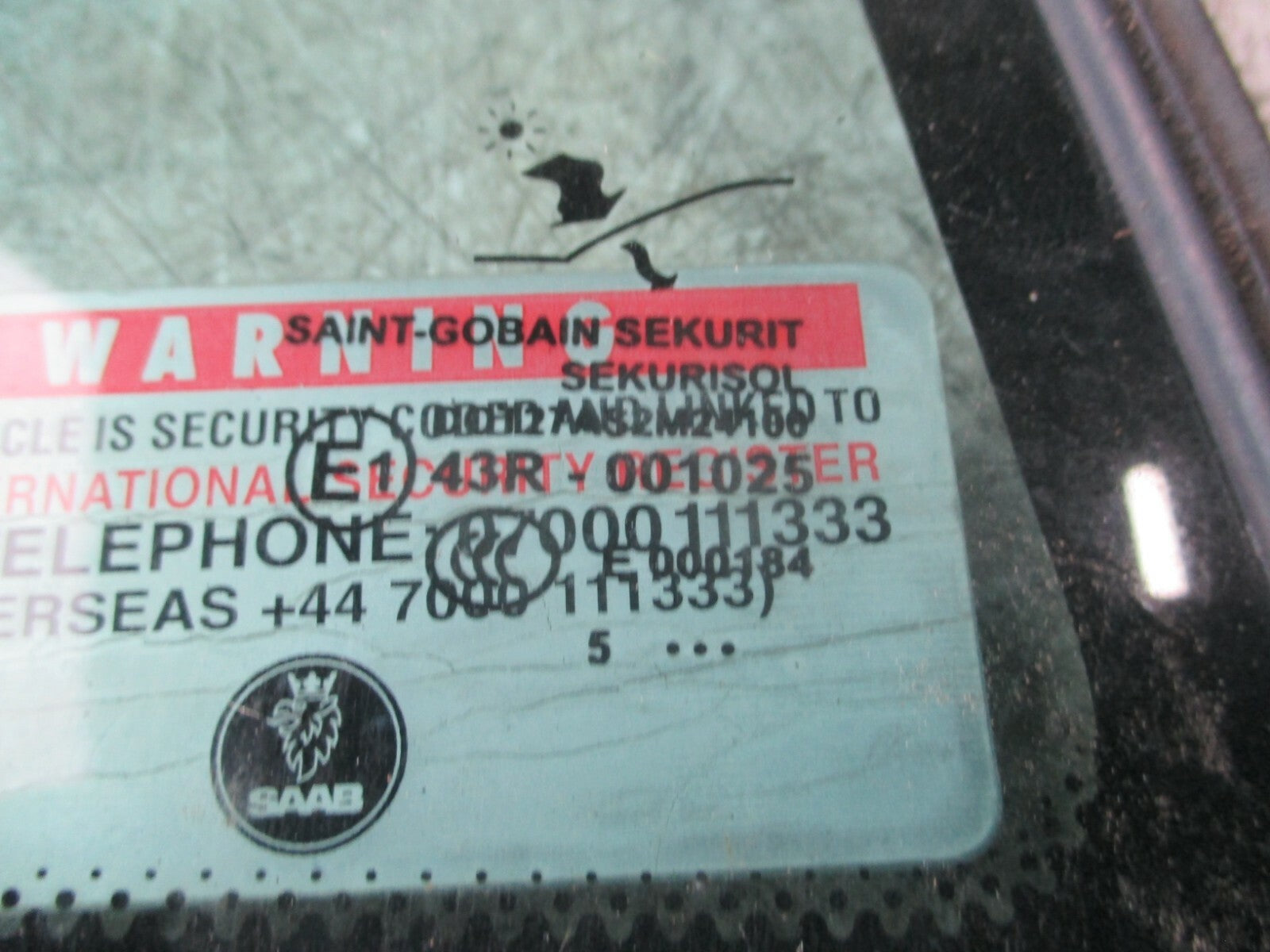 SAAB 9-3 2006 MK2 OSR REAR DRIVER SIDE QUARTER WINDOW GLASS E143R001025