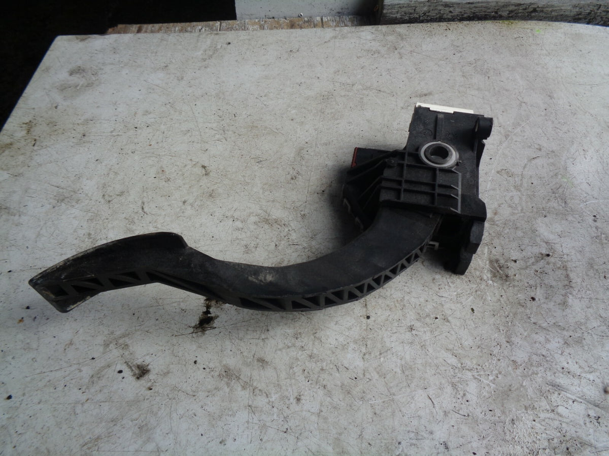 PEUGEOT BOXER MK3 2017 VAN DIESEL THROTTLE ACCELERATOR PEDAL 1384162080