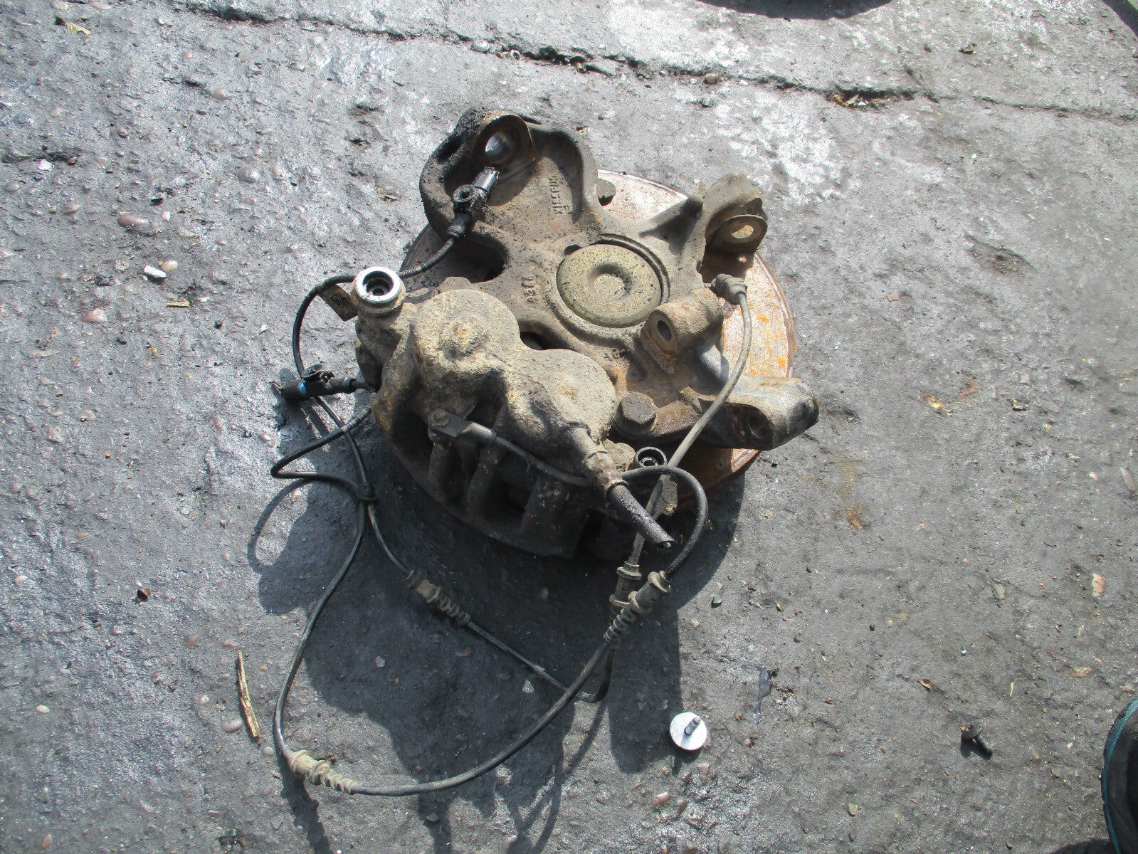 MERCEDES BENZ SPRINTER W907 2019 2.1 DIESEL OS DRIVER SIDE WHEEL BEARING HUB