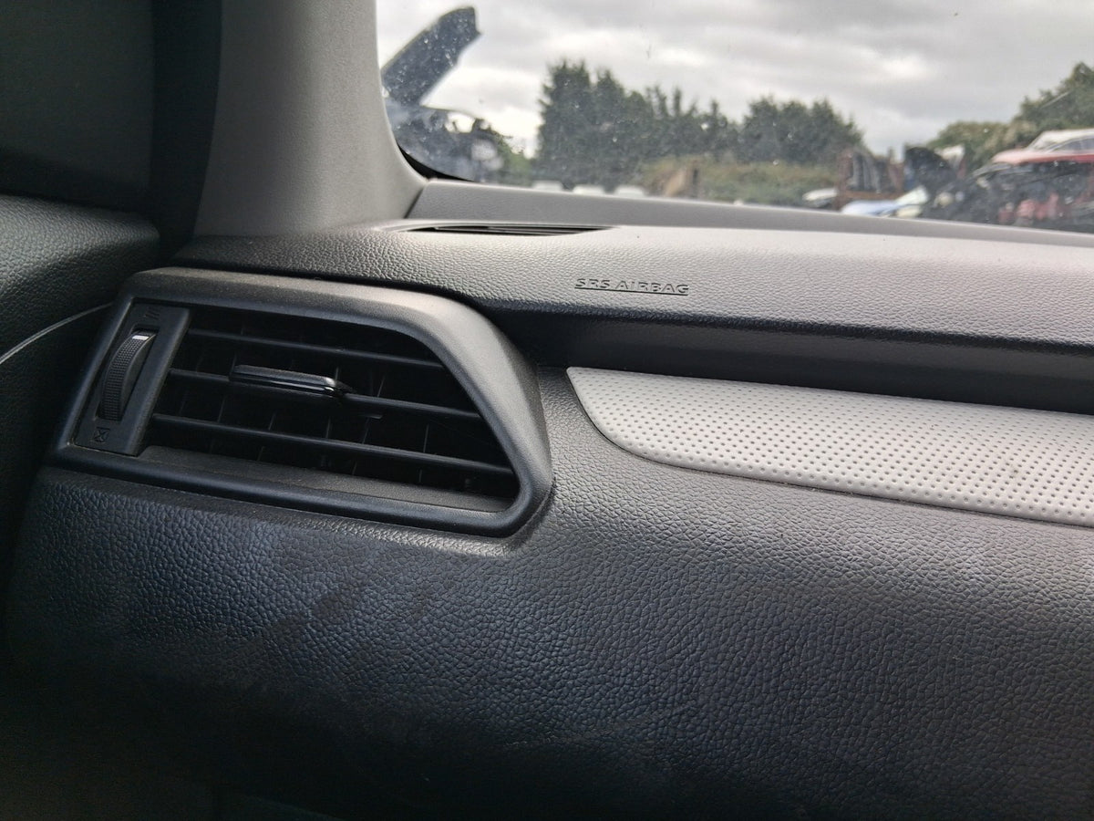 2019 SUZUKI SWIFT MK4 NSF PASSENGER SIDE FRONT LEFT AIR VENT