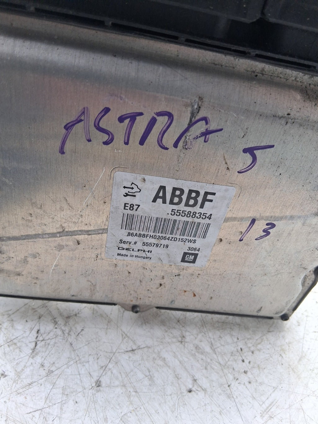 2013 VAUXHALL ASTRA J 1.7 DIESEL ECU ENGINE CONTROL UNIT 55588354