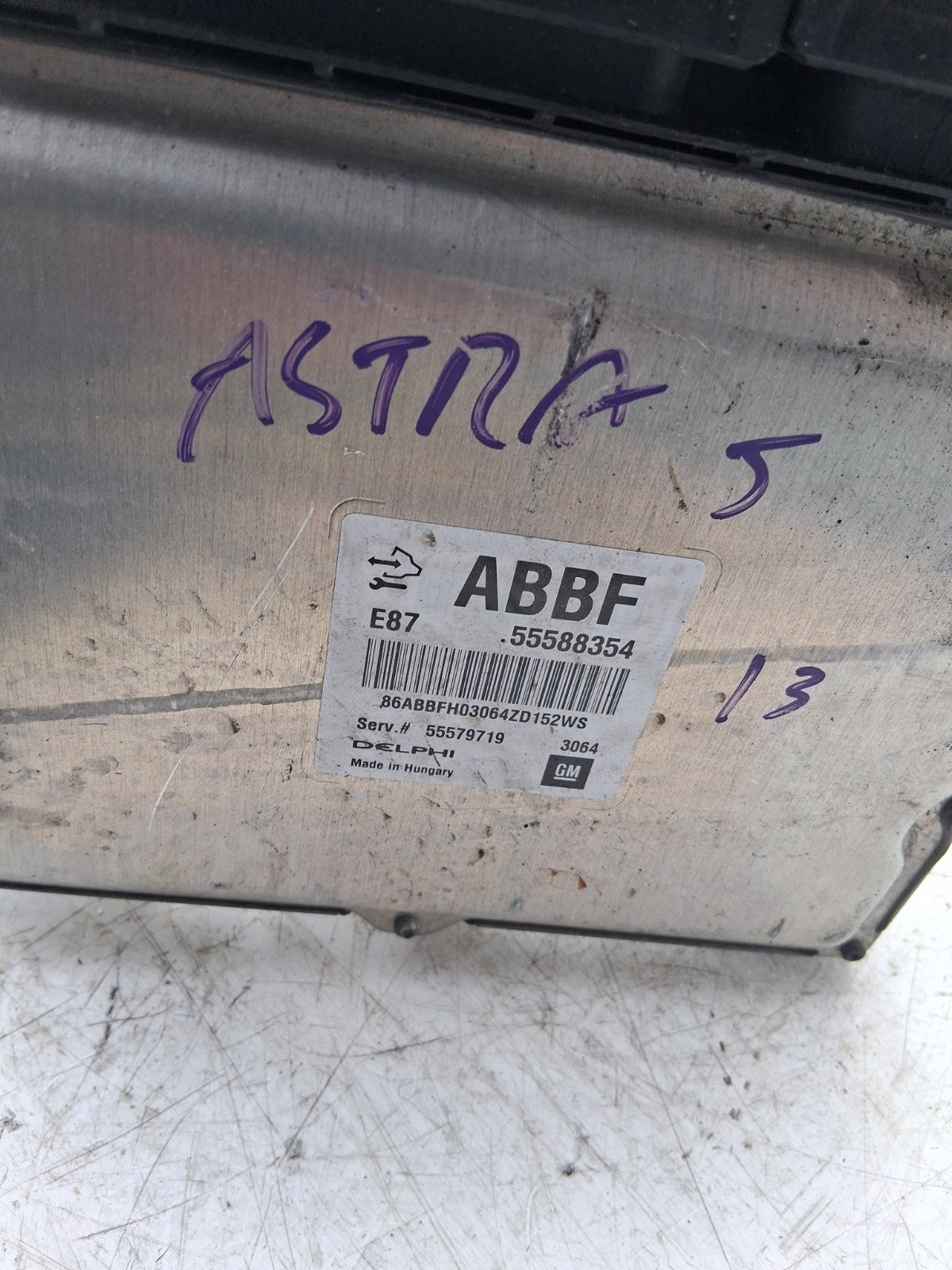 2013 VAUXHALL ASTRA J 1.7 DIESEL ECU ENGINE CONTROL UNIT 55588354