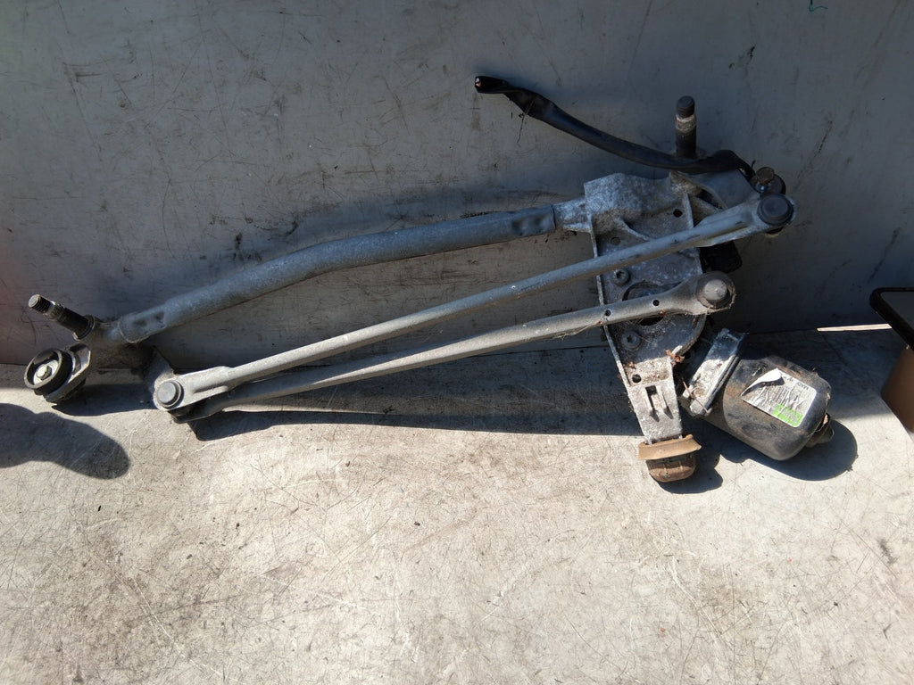 2011 CITROEN DS3 FRONT WINDSCREEN WIPER MOTOR & LINKAGE 9683622580