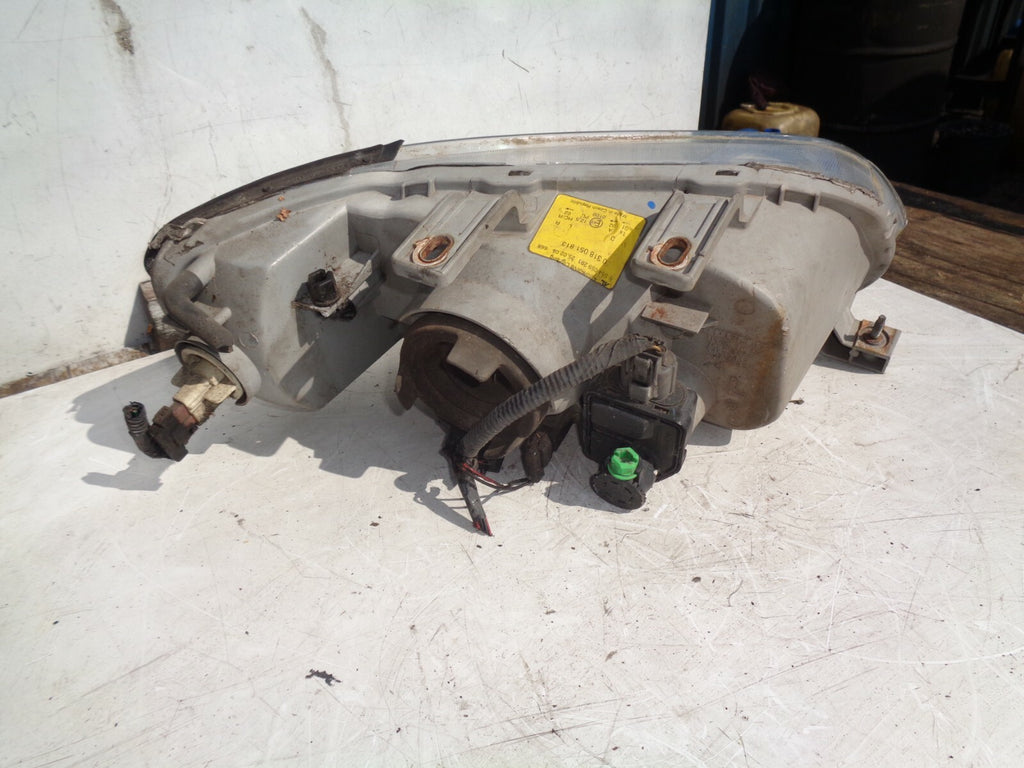HONDA CIVIC MK6 2005 NSF PASSENGER SIDE FRONT HEADLIGHT HEADLAMP