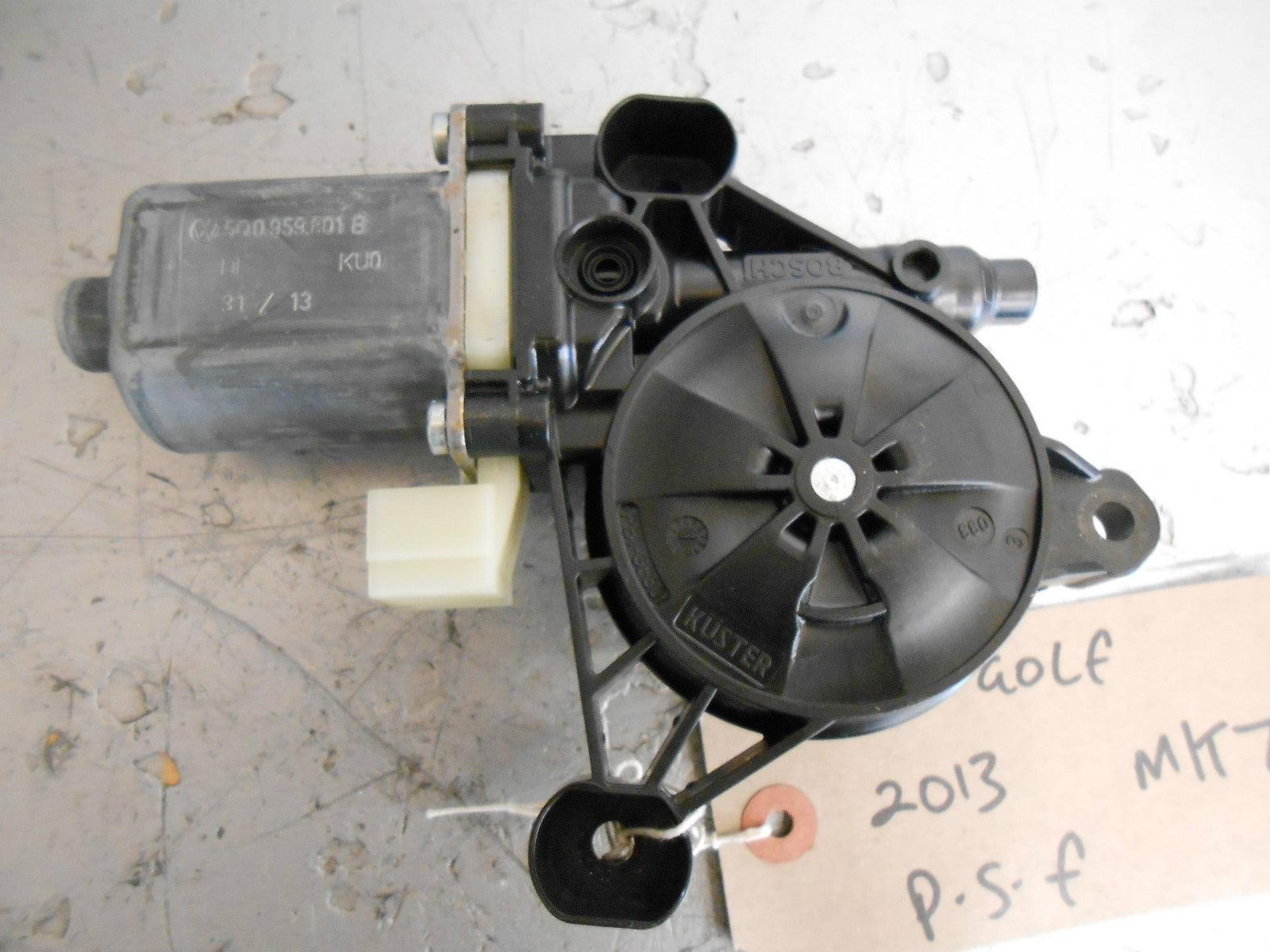 VOLKSWAGEN VW GOLF MK7 2013 5 DOOR NSF PASSENGER FRONT WINDOW MOTOR 5Q0959801B