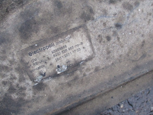 VAUXHALL VIVARO 2012 2.0 DIESEL FRONT SUBFRAME 93858866 8200626965