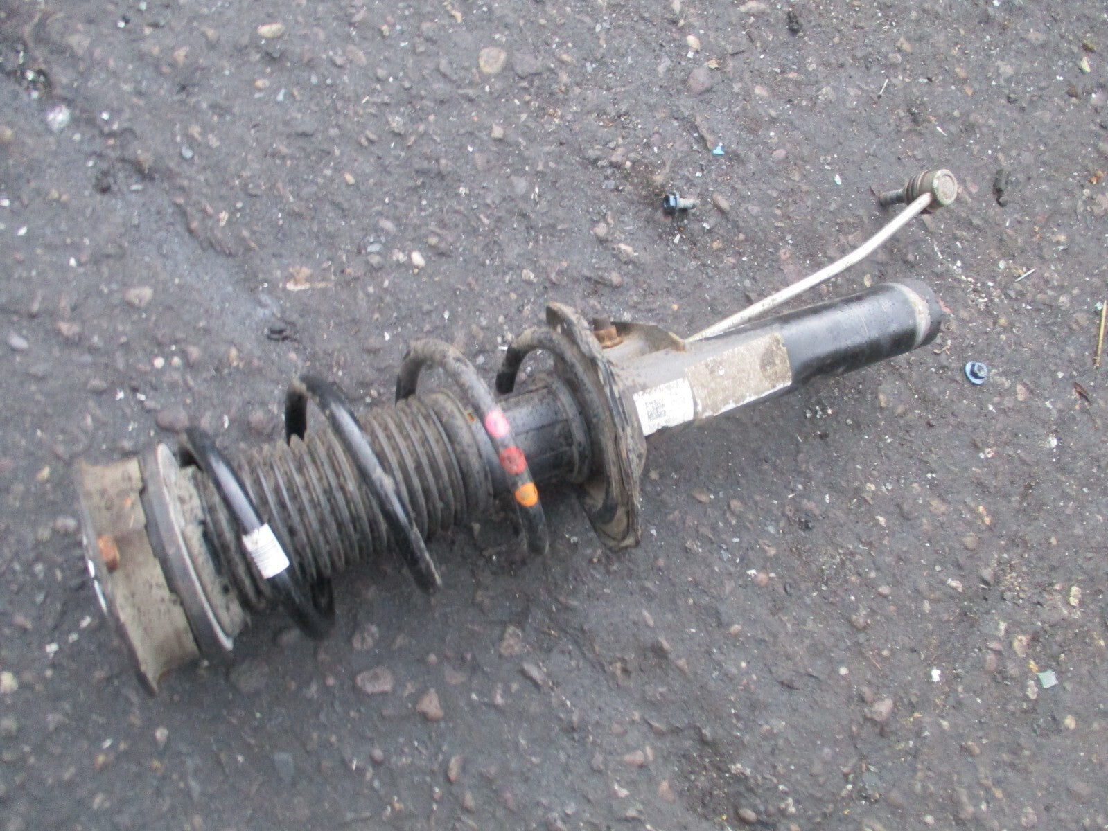 2022 VW TIGUAN MK2 OSF DRIVER SIDE SHOCK ABSORBER 5QF412022 5QF412022CA