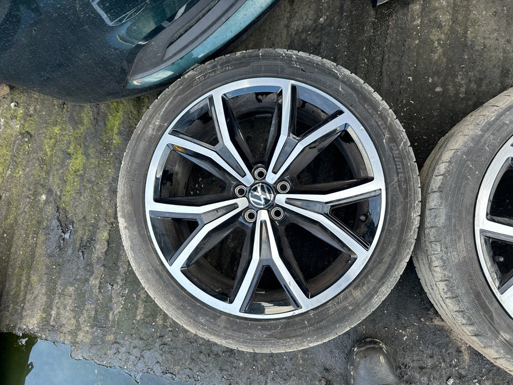2023 VOLKSWAGEN T CROSS 18 INCH SET OF FOUR ALLOY WHEELS TYRE DIAMOND 215/45R18
