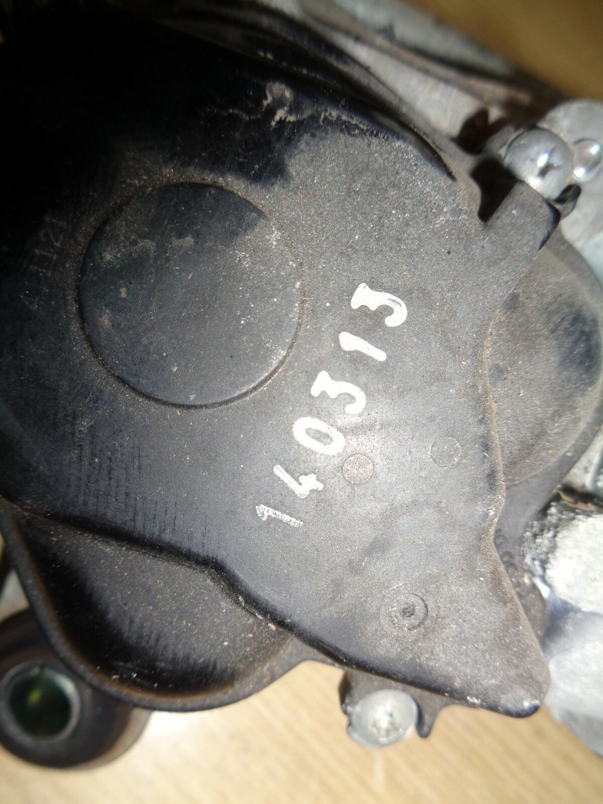 MITSUBISHI MIRAGE 3 FRONT WIPER MOTOR AND LINKAGE