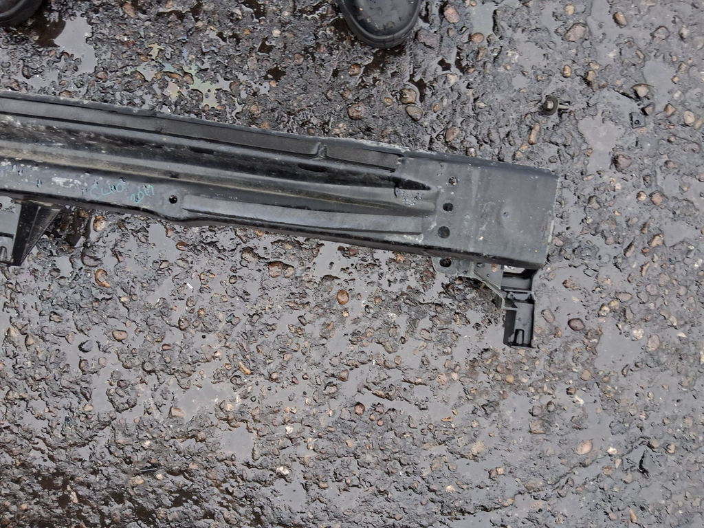 2017 RENAULT CLIO MK4 REAR BUMPER REINFORCEMENT CRASH BAR