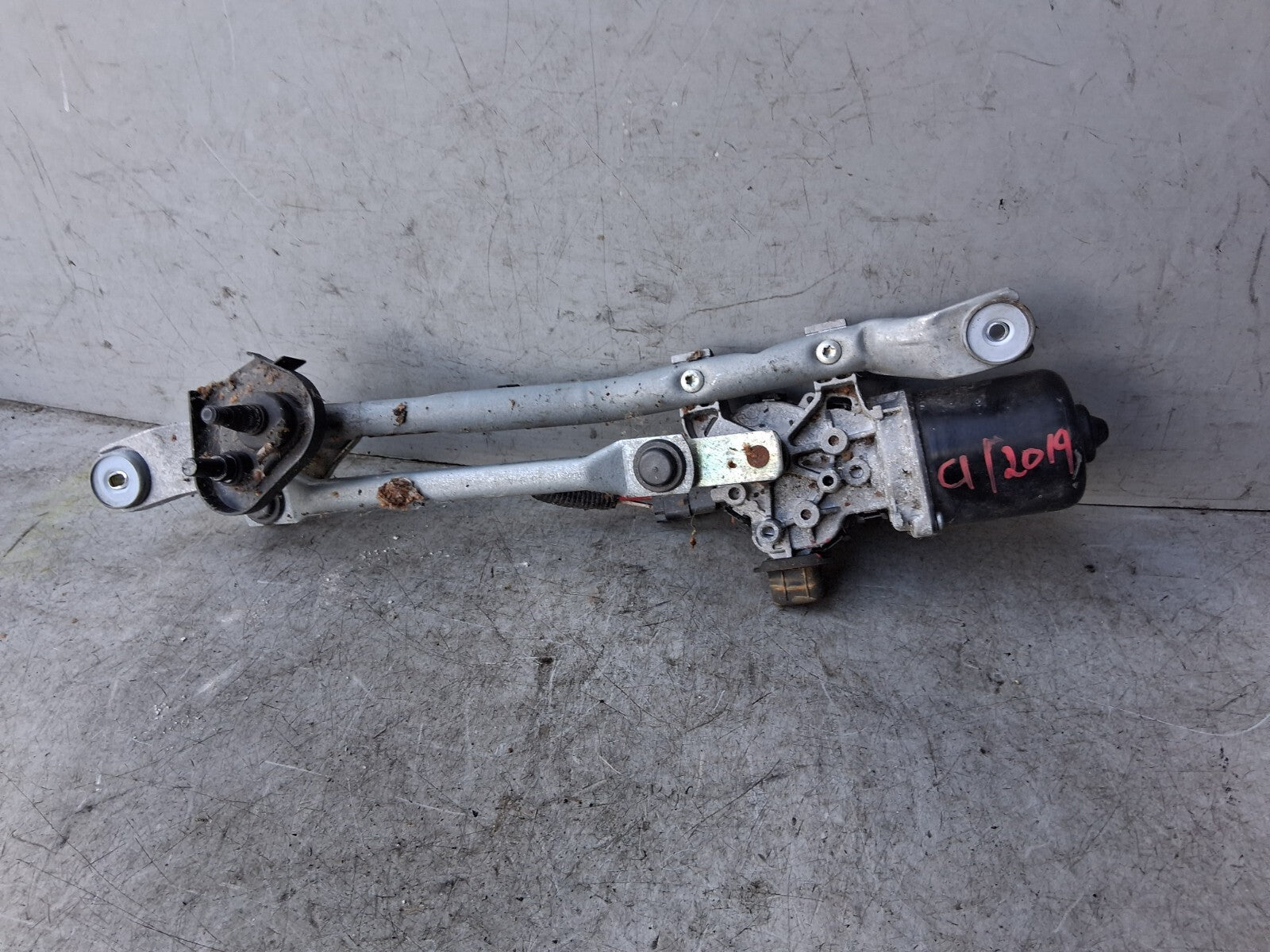 2019 CITROEN C1 MK2 FRONT WINDSCREEN WIPER MOTOR LINKAGES 850100H040