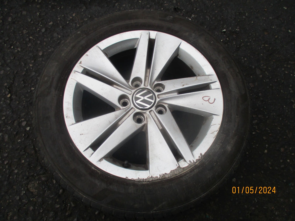 2023 VW VOLKSWAGEN GOLF MK8 16 INCH ALLOY WHEEL WITH TYRE 205/55R16 REF 3