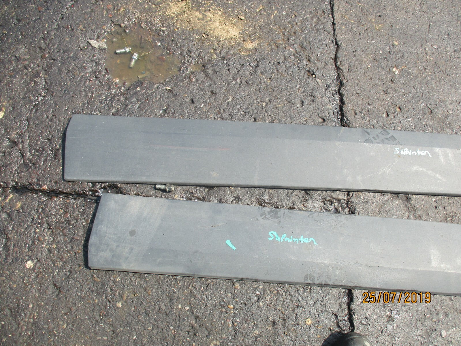 MERCEDES SPRINTER 906 MK2 OS NS MIDDLE BODY MOULDING TRIM PANEL A9066900762