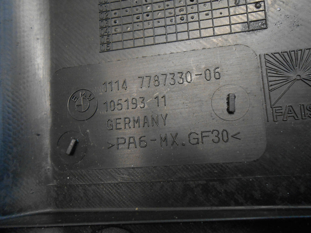 BMW 3 SERIES E46 2004 320d TOP PLASTIC ENGINE COVER 7787330-06