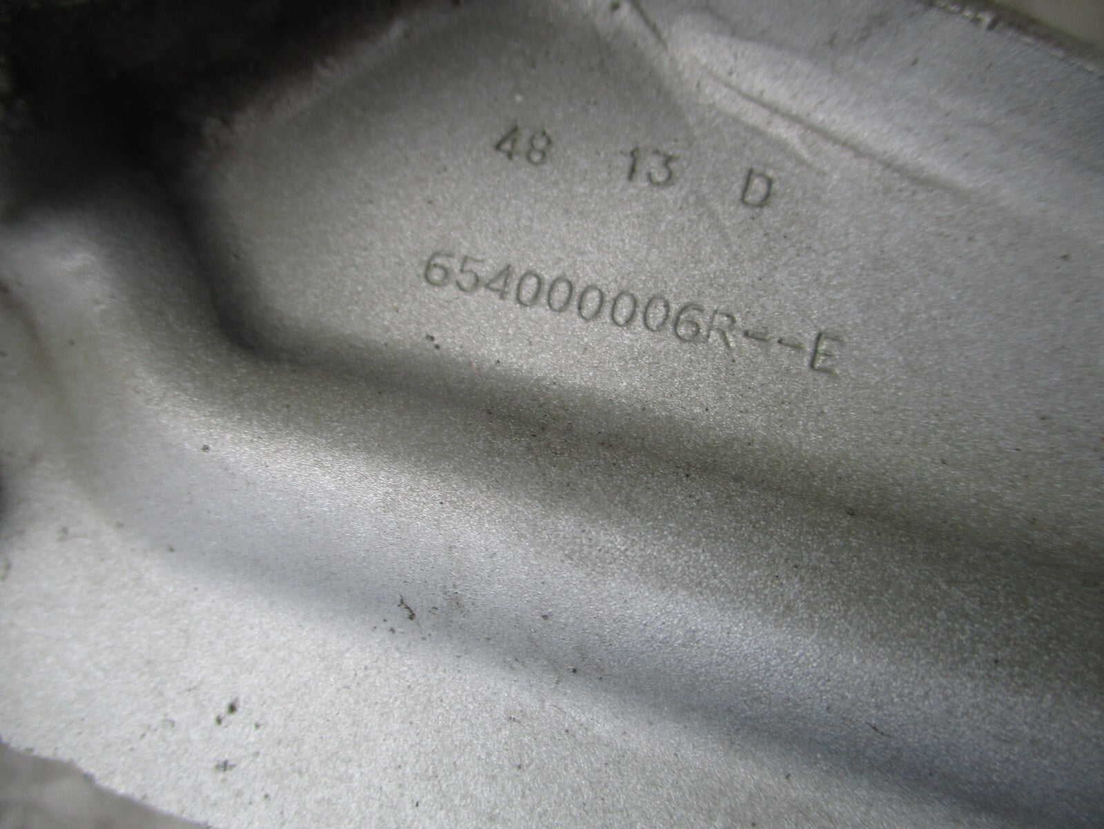 2013 RENAULT MASTER MK3 BONNET HINGES PAIR  654010006R