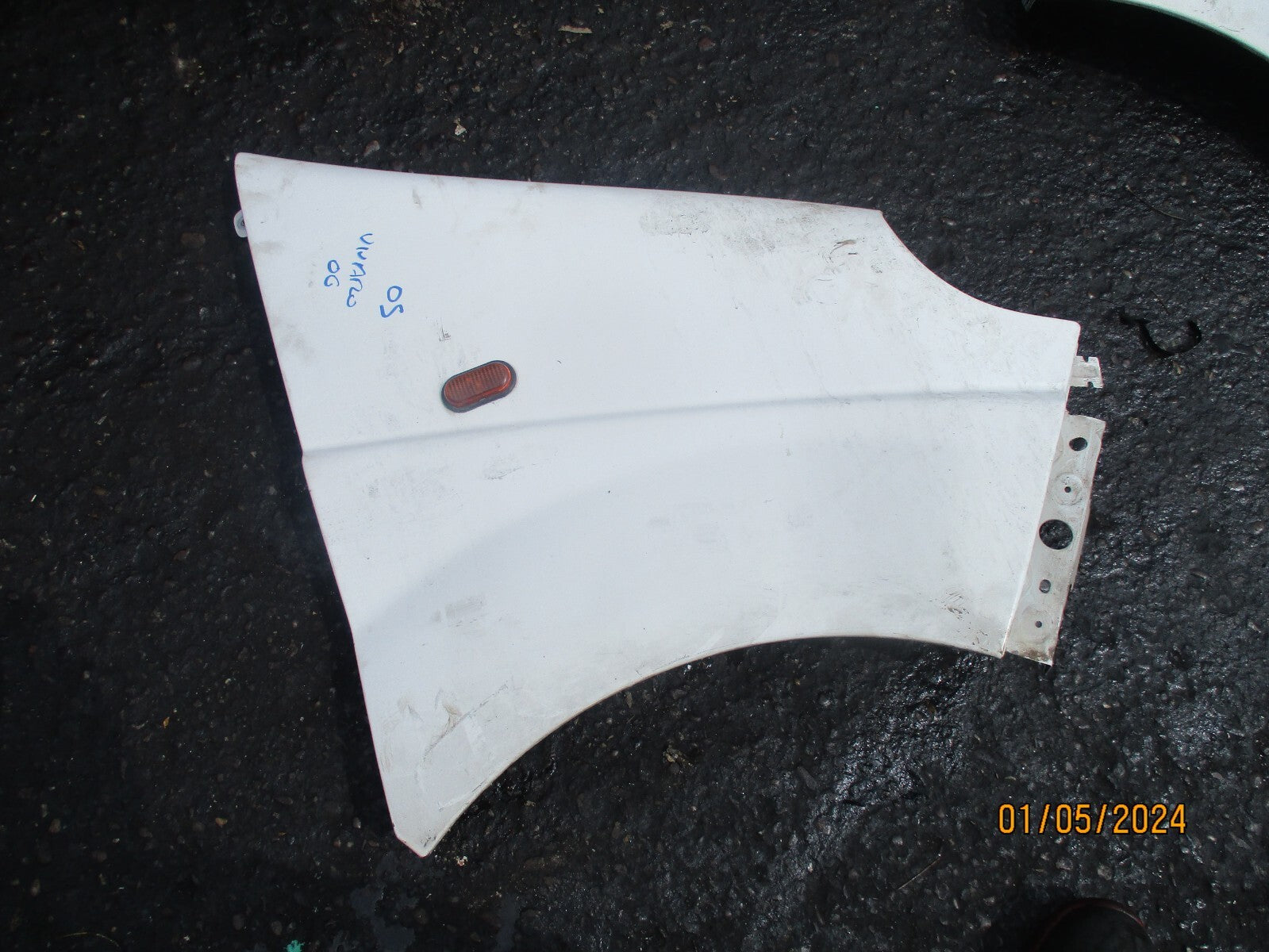 VAUXHALL VIVARO MK1 2006 OS DRIVER SIDE WING PANEL WHITE