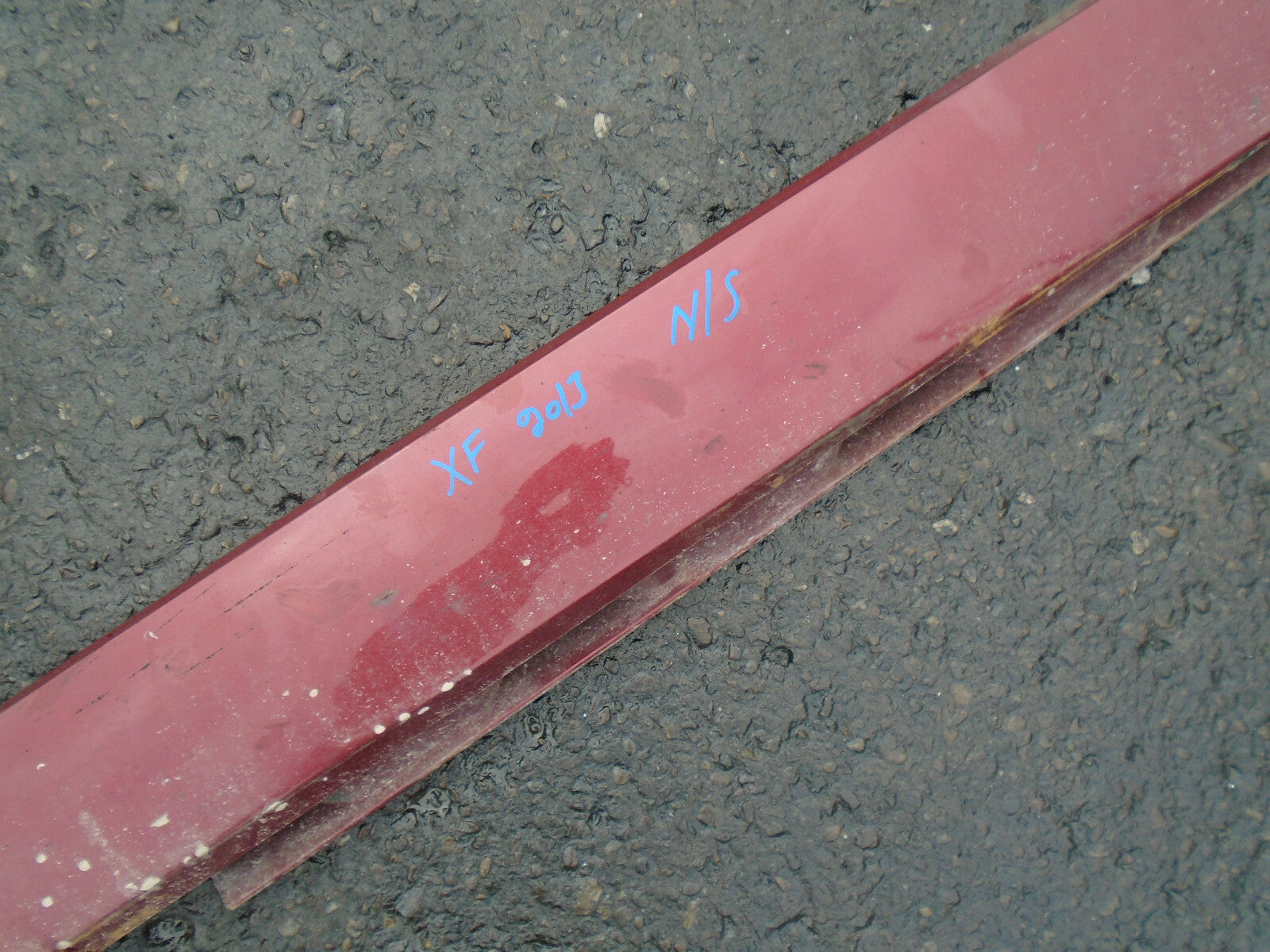 JAGUAR XF FACELIFT 2013 NS PASSENGER SIDE SKIRT VALANCE IN RED CAJ
