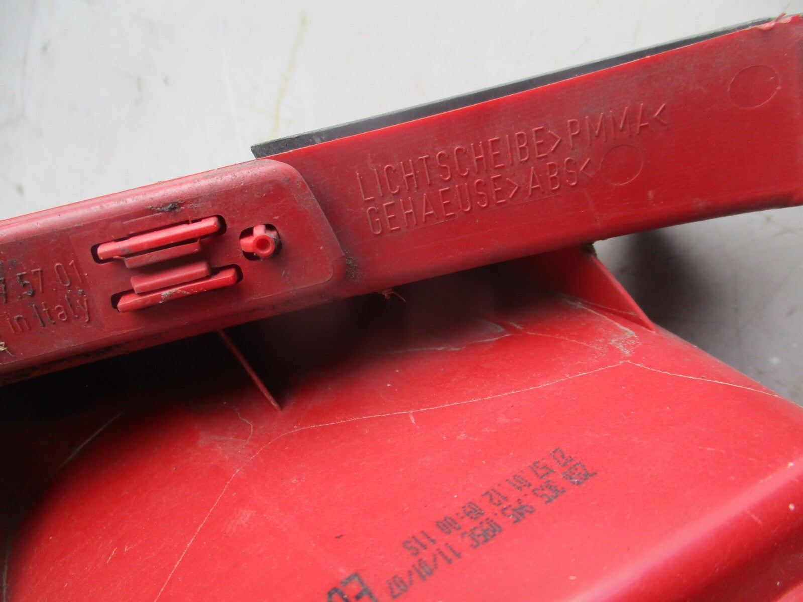 VOLKSWAGEN PASSAT 2006 B6 SALOON NSR PASSENGER SIDE REAR TAIL LIGHT