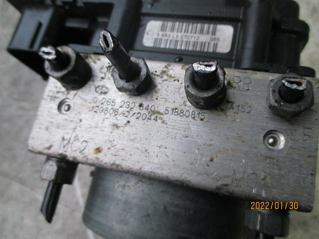 FIAT 500 2012 MK1 1.2 PETROL ABS PUMP MODULATOR 51880815
