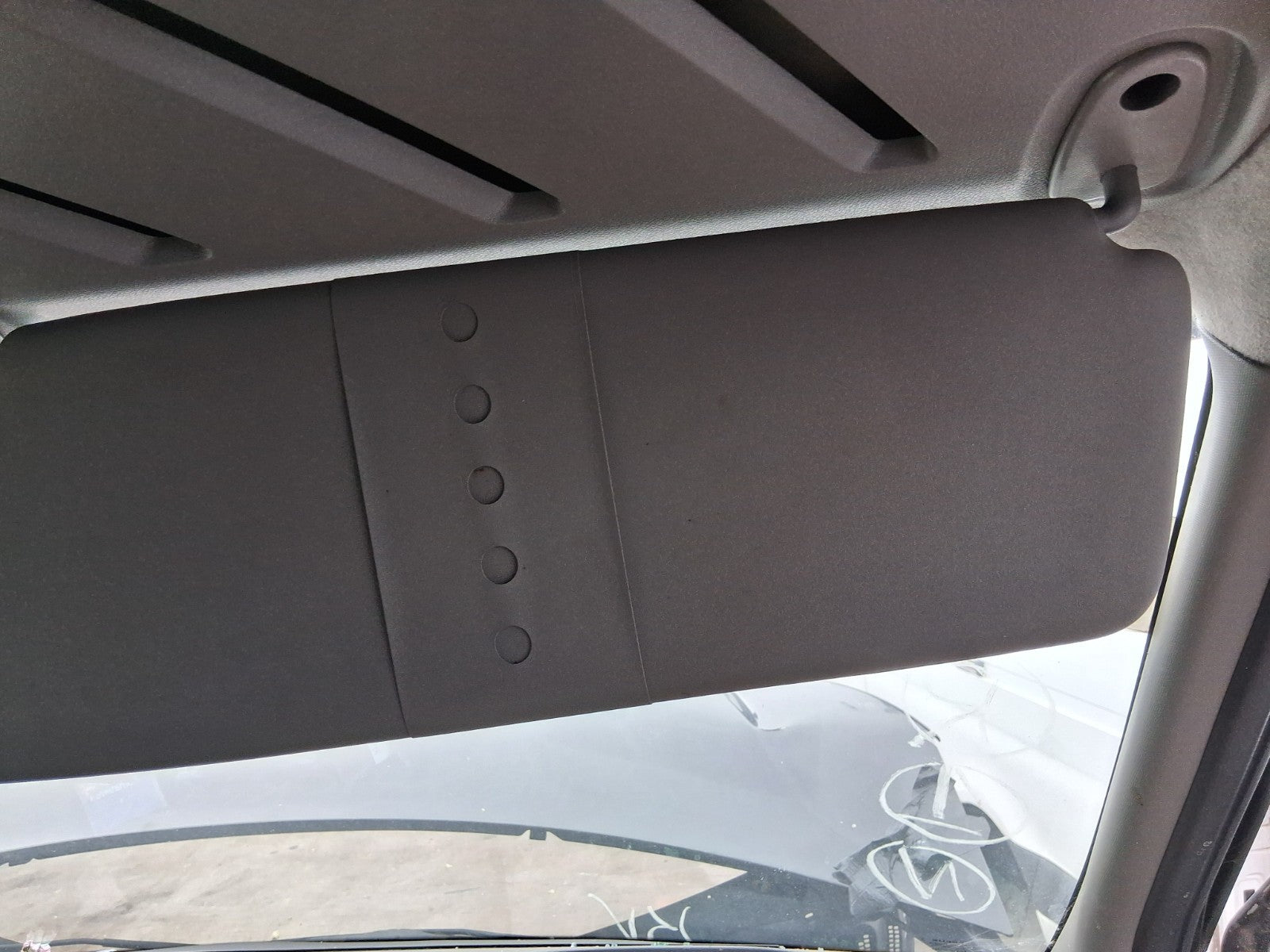 2021 NISSAN NV400 MK1 OSF DRIVER SIDE FRONT RIGHT SUN VISOR SHADE