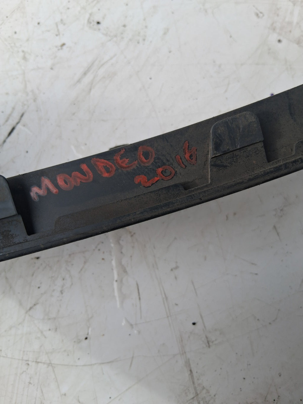 2010 FORD FIESTA MK7 FRONT LOWER GRILLE C1BB17K945AA