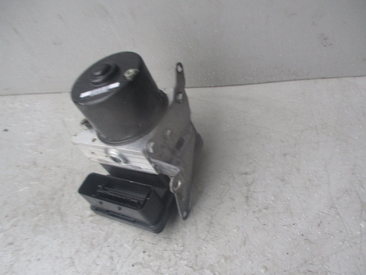 BMW 1 SERIES 2010 E87 ABS PUMP CONTROL MODULE 6787837