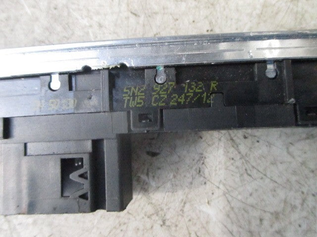 2013 VOLKSWAGEN TIGUAN PARKING SENSOR SWITCH